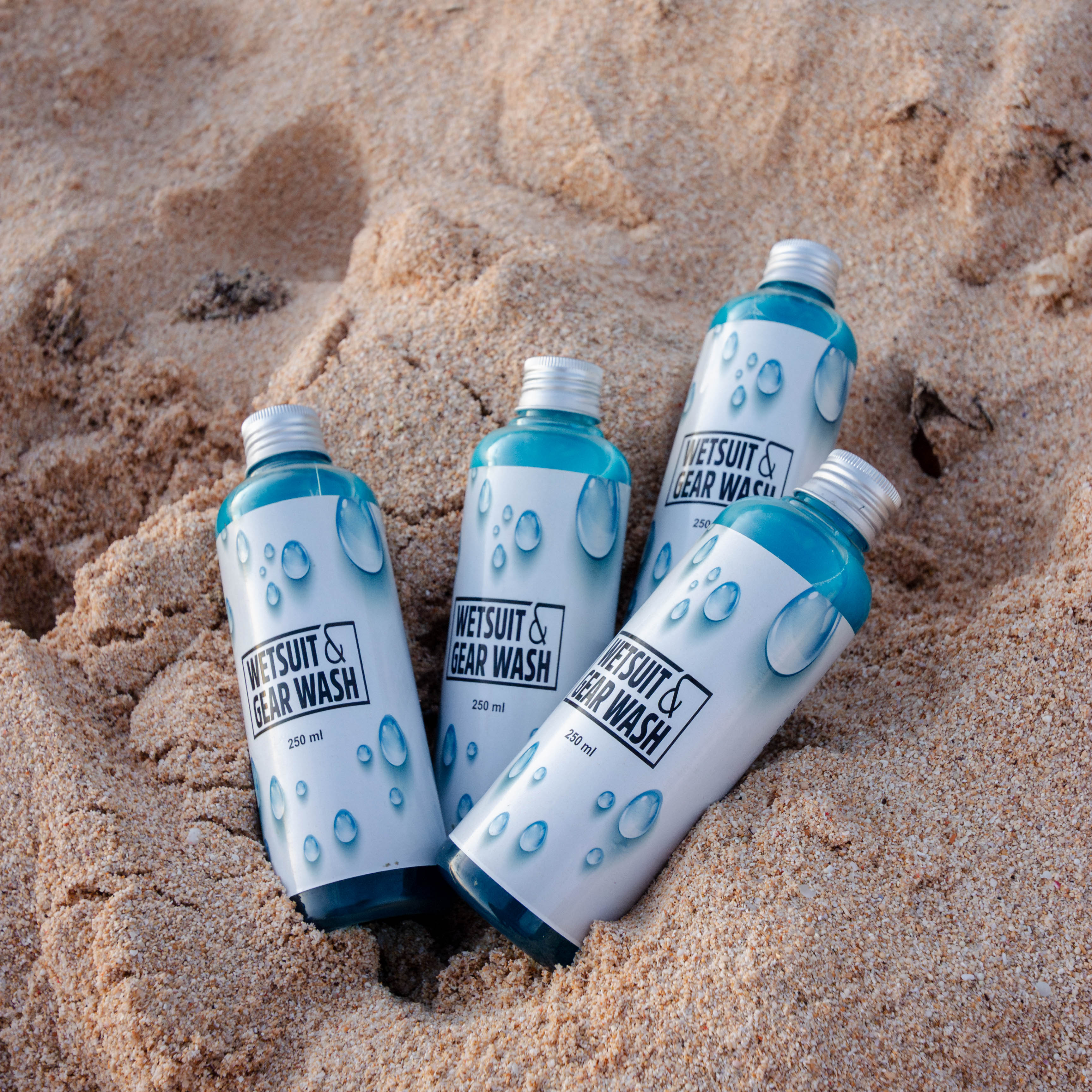 wetsuit-&-gear_wash-IMG_2316